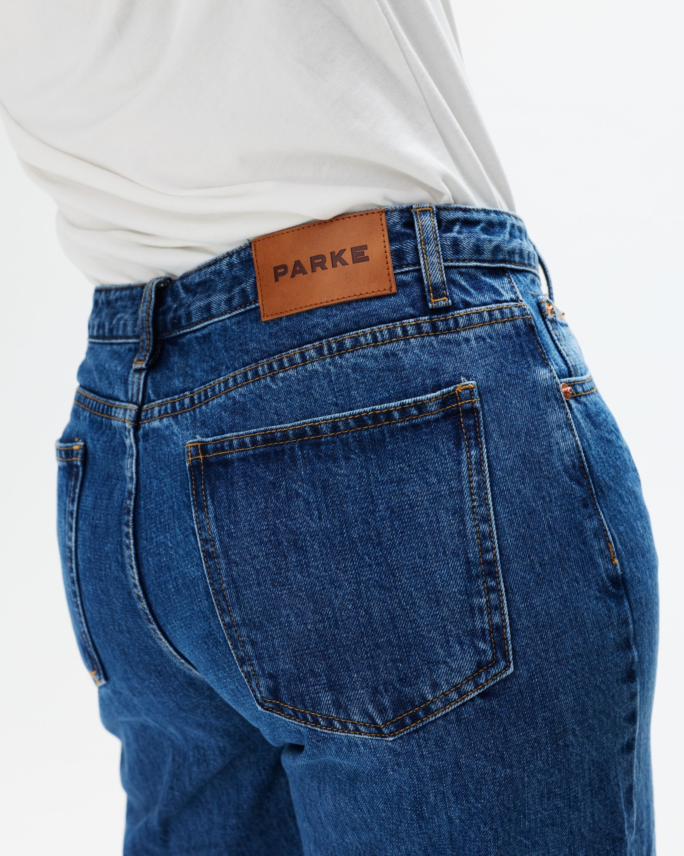 Low Rise Baggy Jeans - Medium Wash