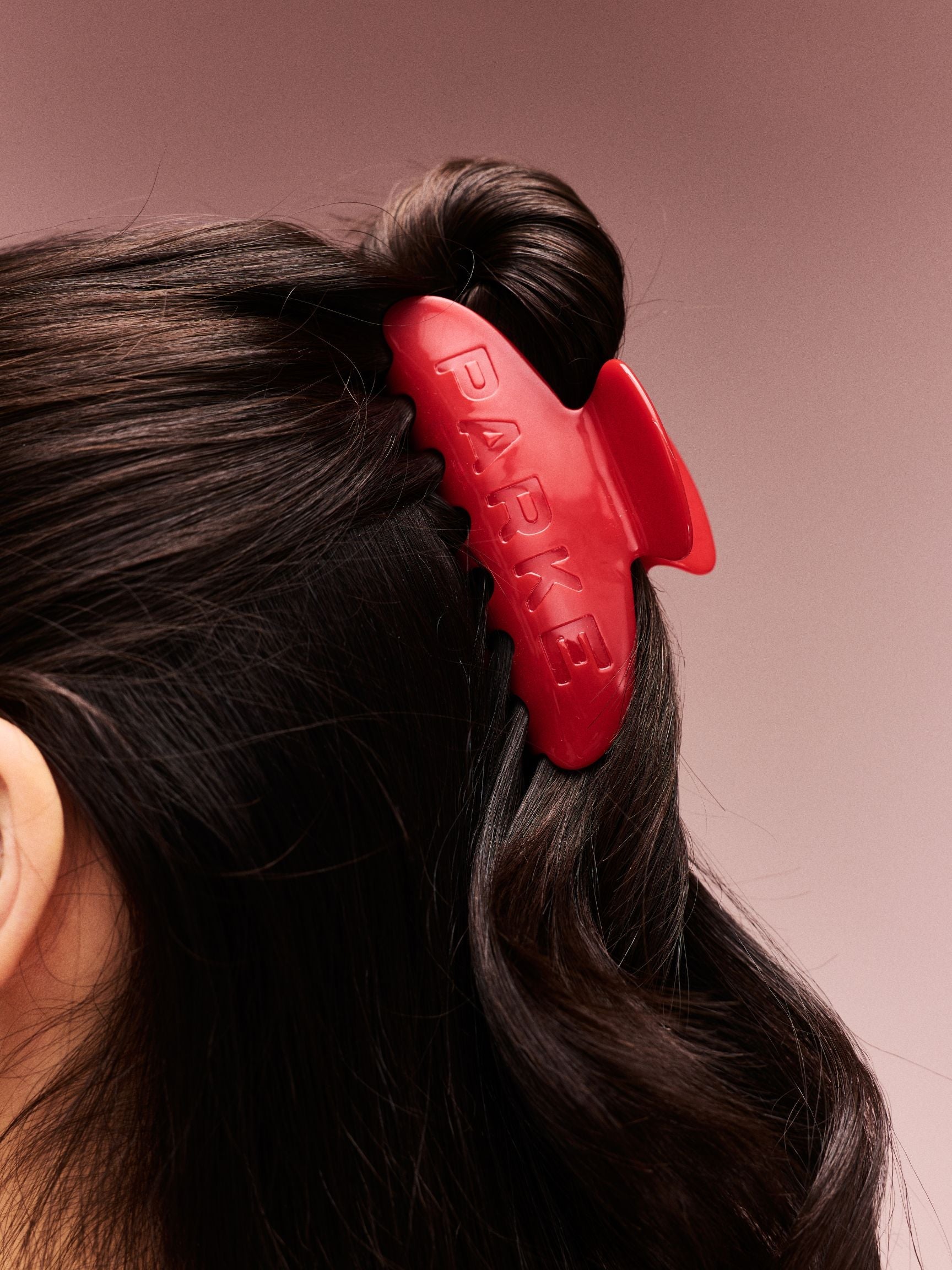 Preorder Claw Clip - Crimson