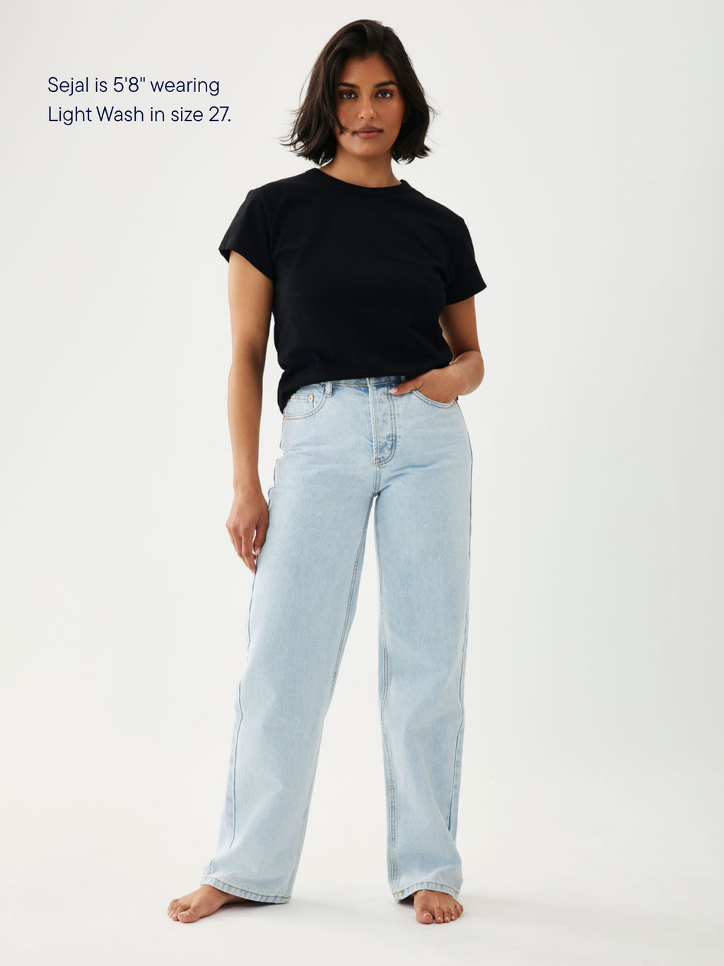 Classic Straight Jeans - Light Wash
